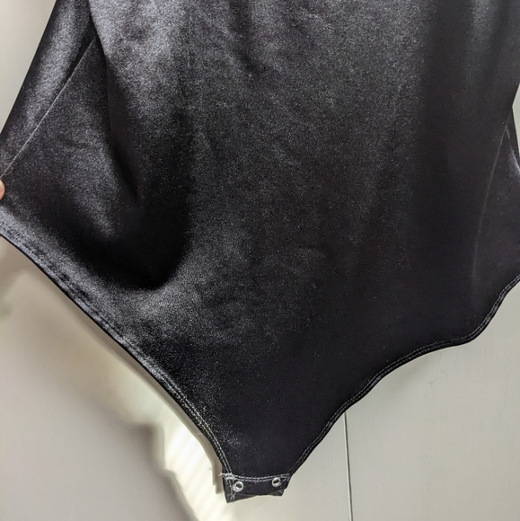 Garage Black Bodysuit - Picture 7 of 8